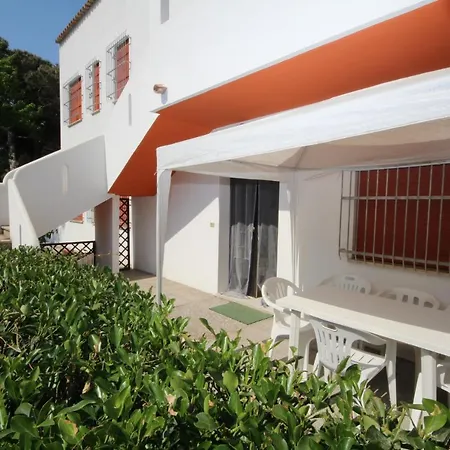 Debby 01 Holiday home